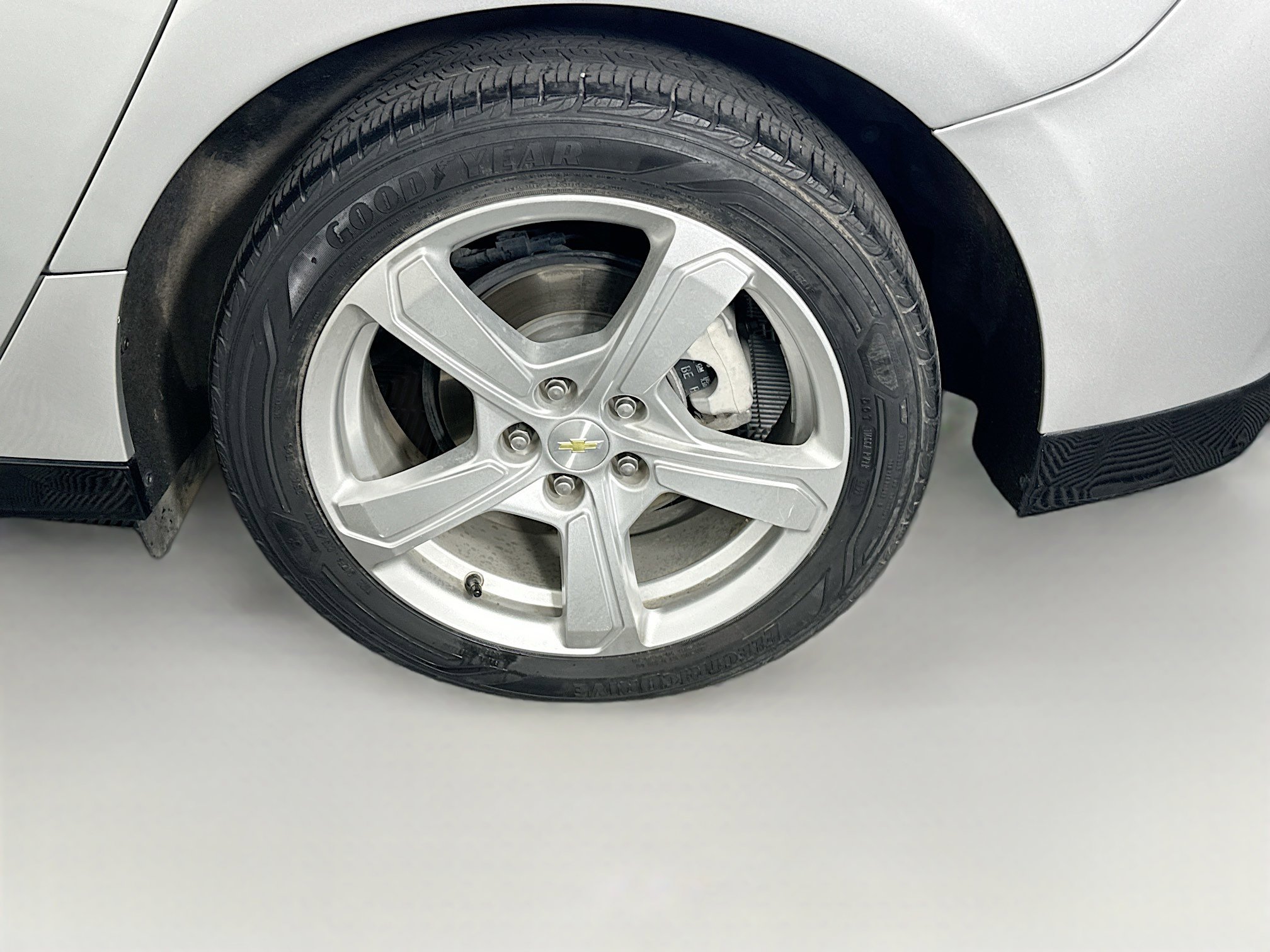 Used 2018 Chevrolet Volt LT image 11