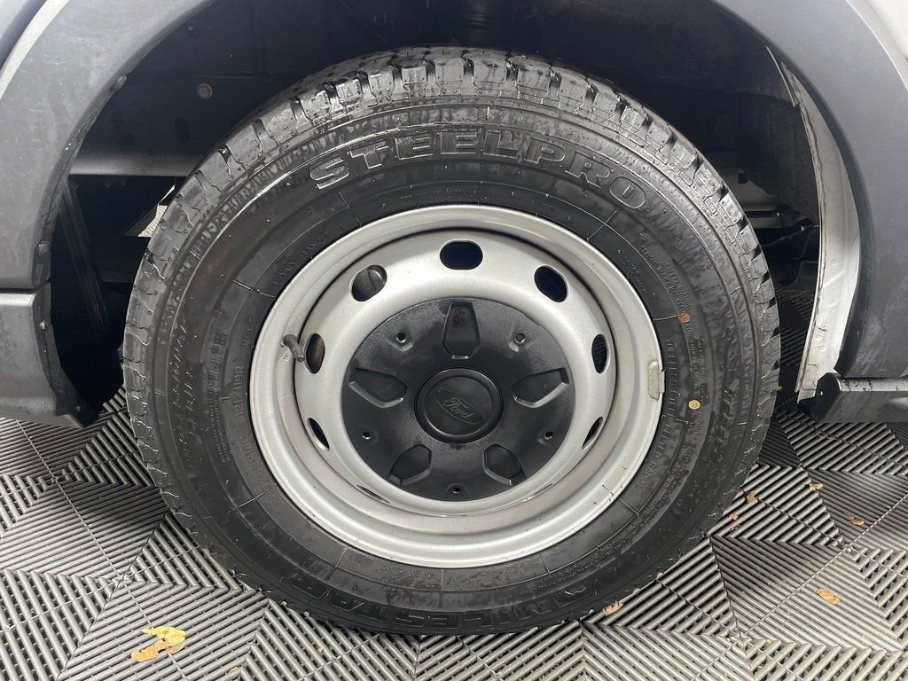 Used 2020 Ford Transit 150 XL RWD image 13