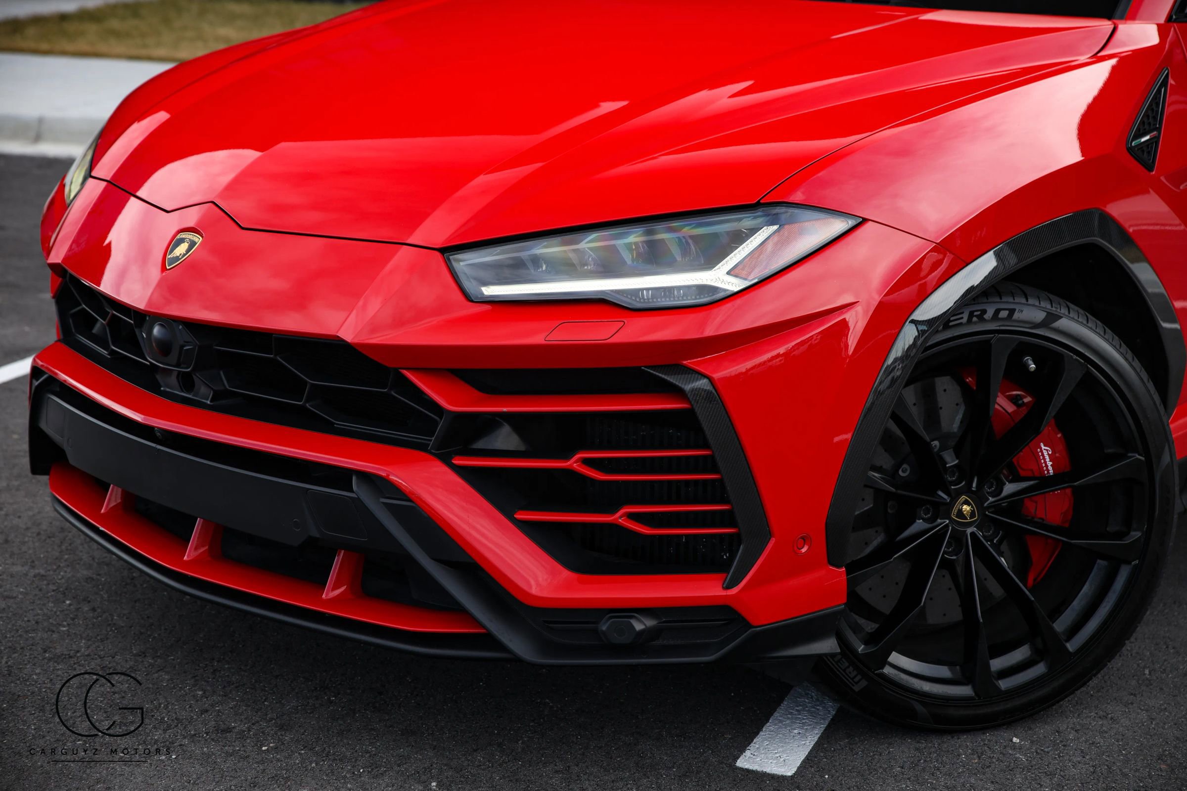 Used 2020 Lamborghini Urus AWD/4WD image 5