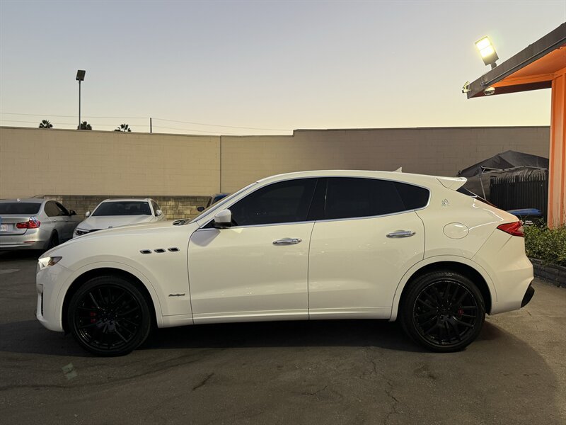Used 2019 Maserati Levante GranSport AWD/4WD image 5