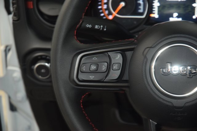 Used 2024 Jeep Wrangler Unlimited Rubicon image 39