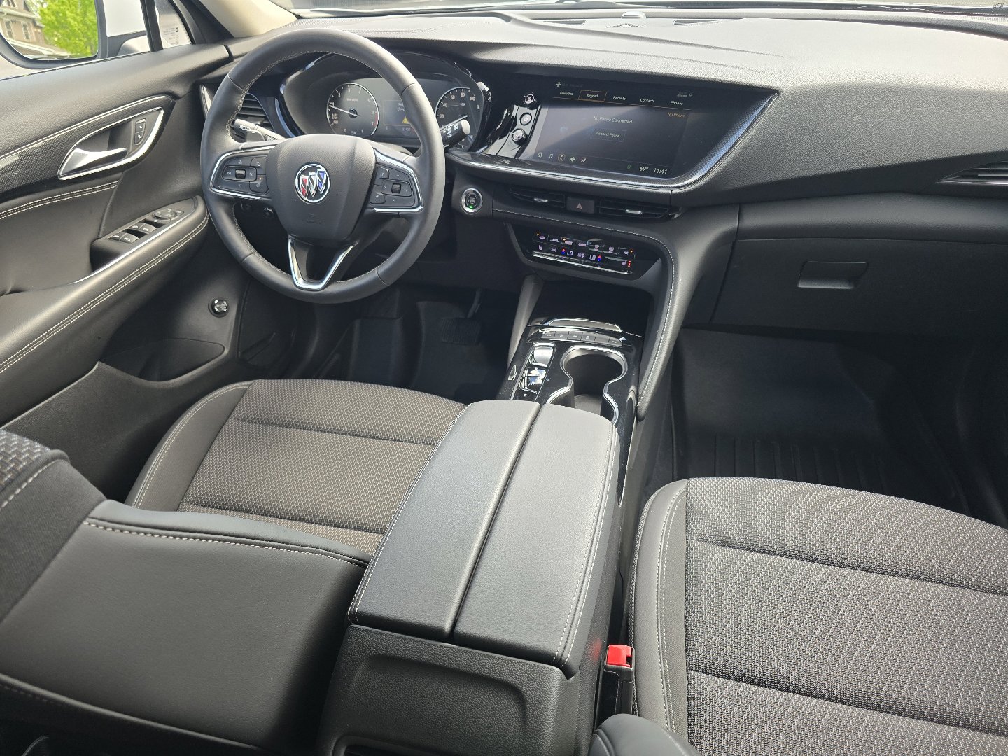 Certified 2023 Buick Envision Preferred AWD/4WD image 32