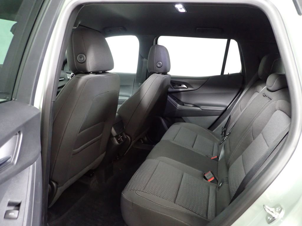 Used 2026 Chevrolet Equinox LT image 28