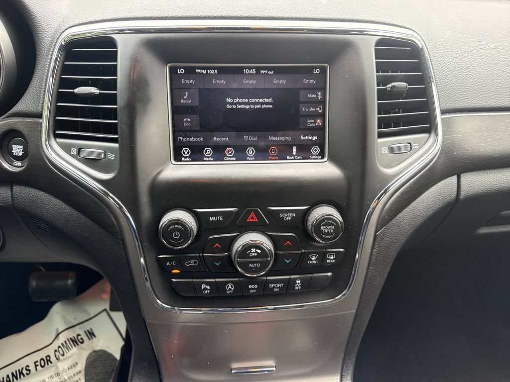 Used 2018 Jeep Grand Cherokee Laredo RWD image 18