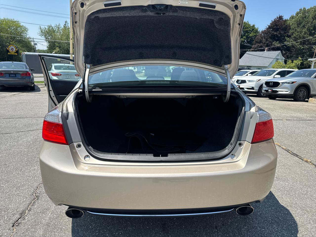 Used 2014 Honda Accord Sport image 39