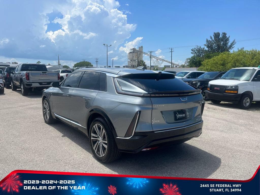 Used 2025 Cadillac Lyriq Luxury RWD image 5