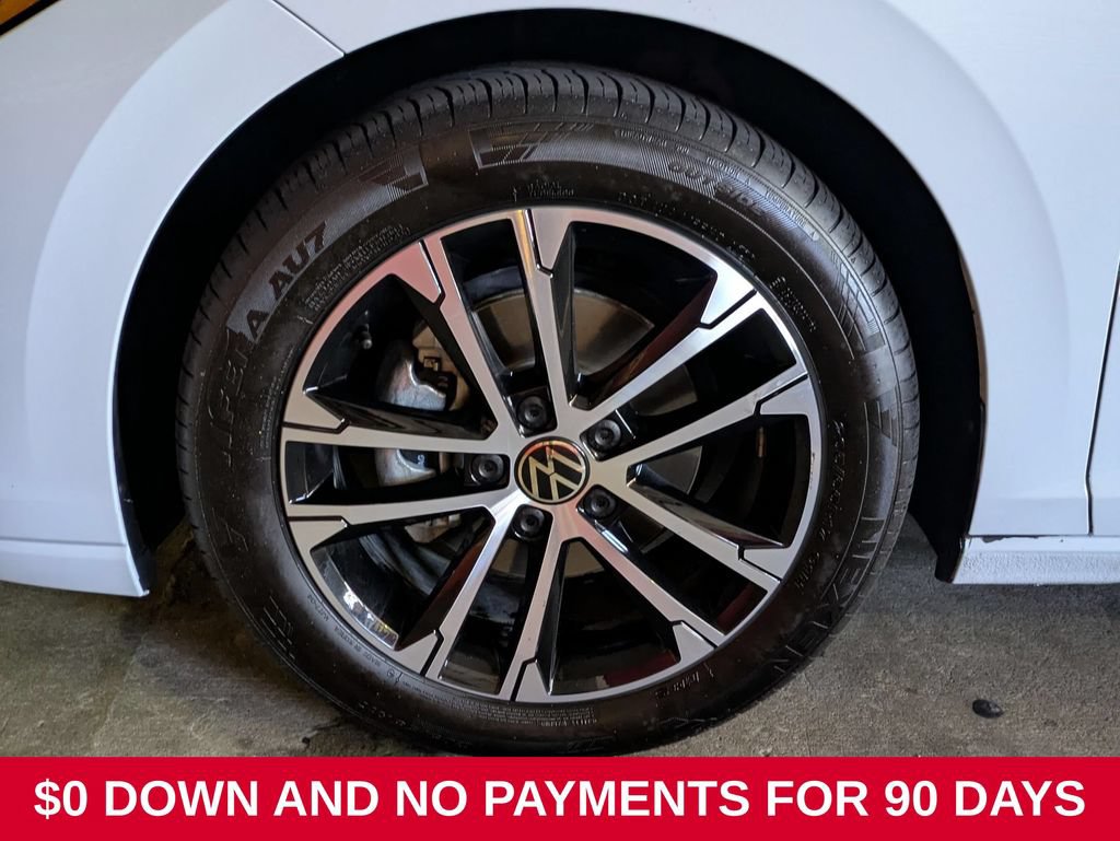 Used 2025 Volkswagen Jetta Sport FWD image 31