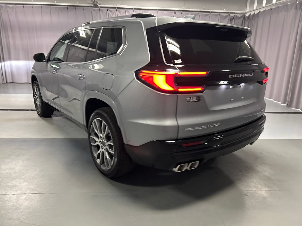 New 2026 GMC Acadia Denali Ultimate w/ LPO, Floor Liner Package AWD/4WD image 5