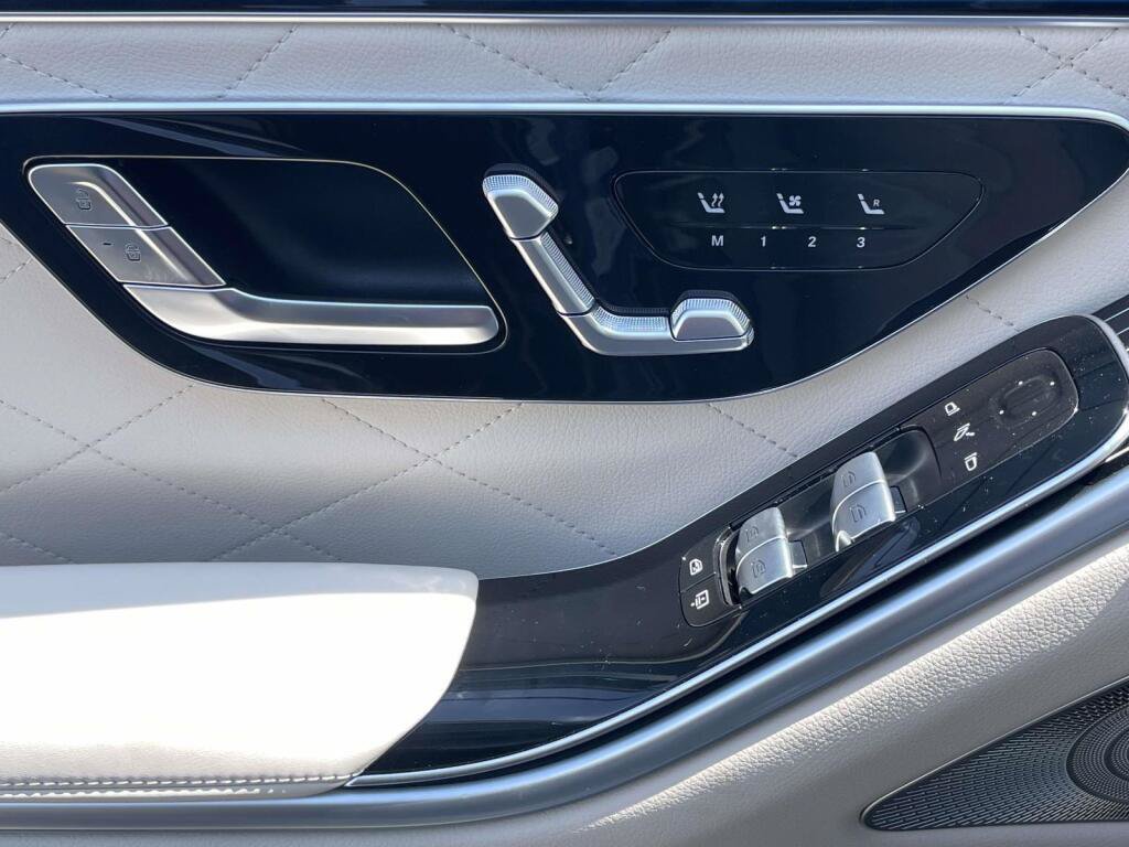 New 2026 Mercedes-Benz S 580 4MATIC Sedan image 28