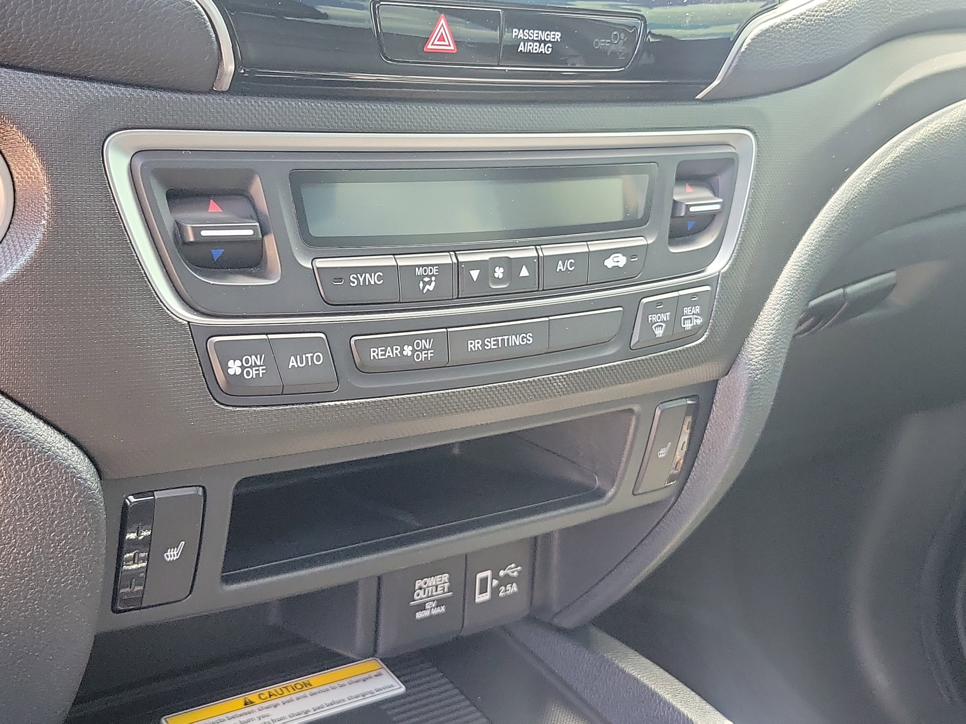 Used 2023 Honda Passport TrailSport image 32