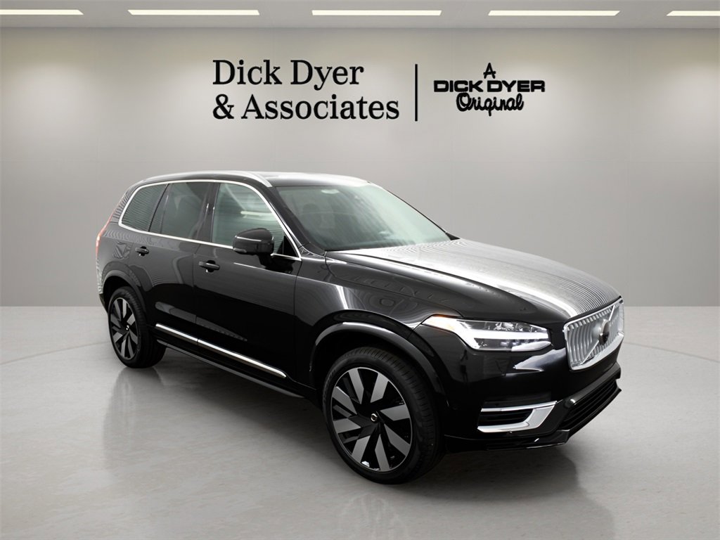 Certified 2025 Volvo XC90 T8 Plus