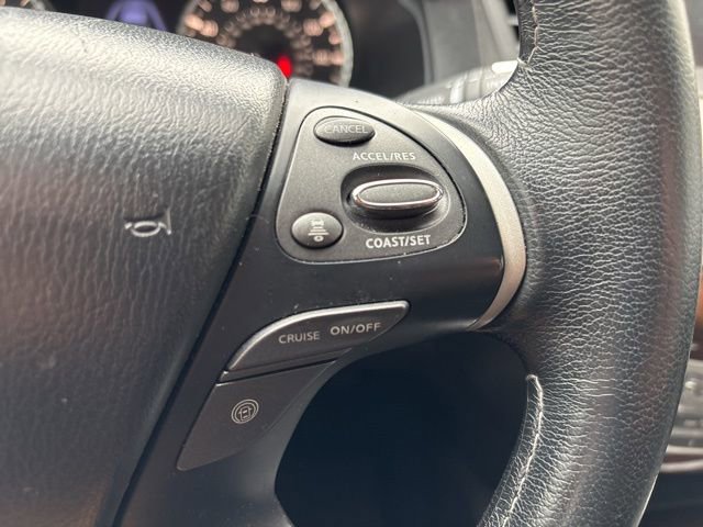 Used 2017 INFINITI QX60 Luxe image 23