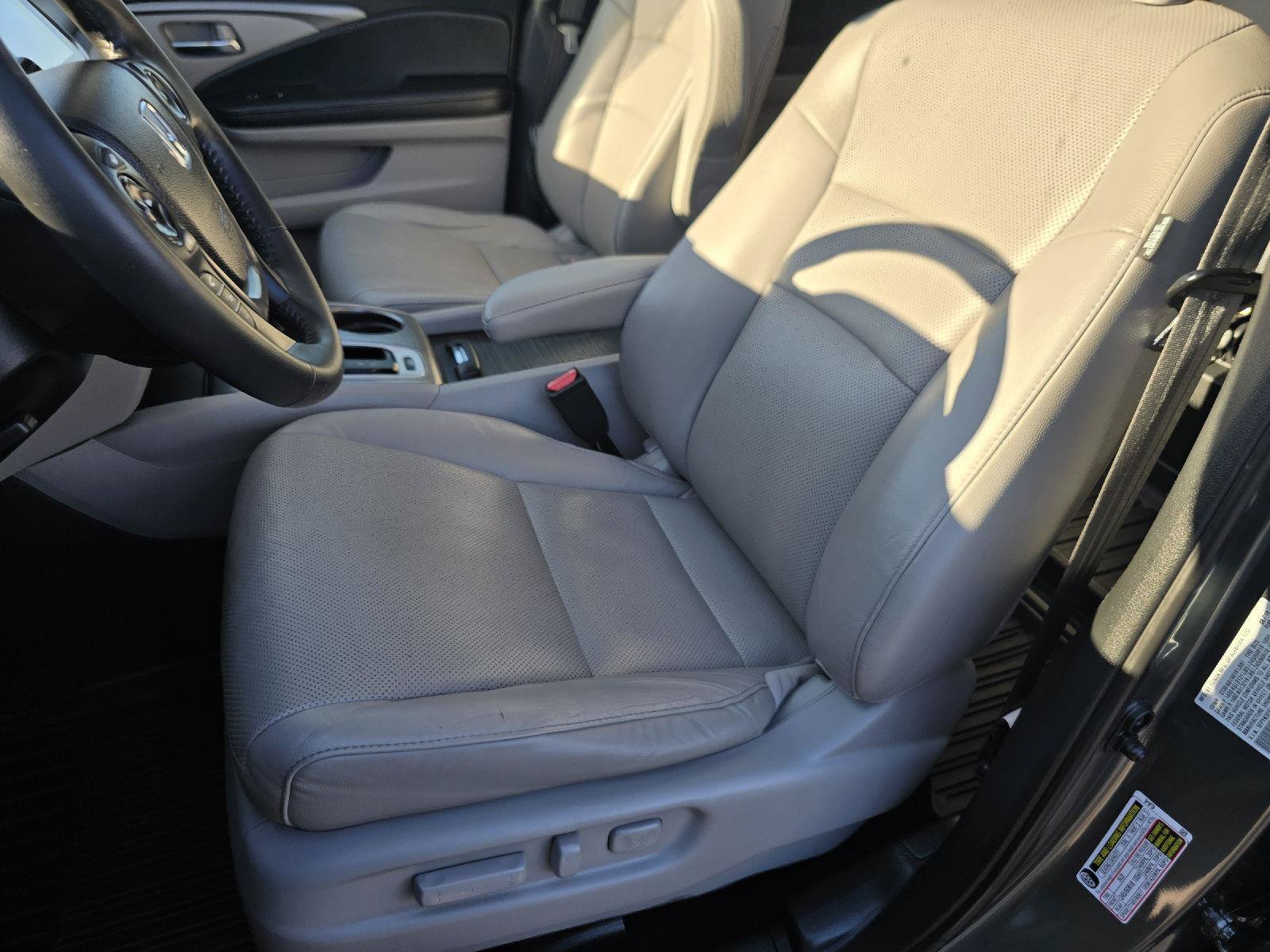 Certified 2019 Honda Ridgeline RTL-T image 17