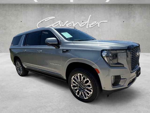 Used 2024 GMC Yukon XL Denali Ultimate AWD/4WD image 2