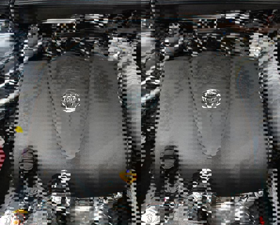 Used 2022 Toyota Highlander XLE image 28