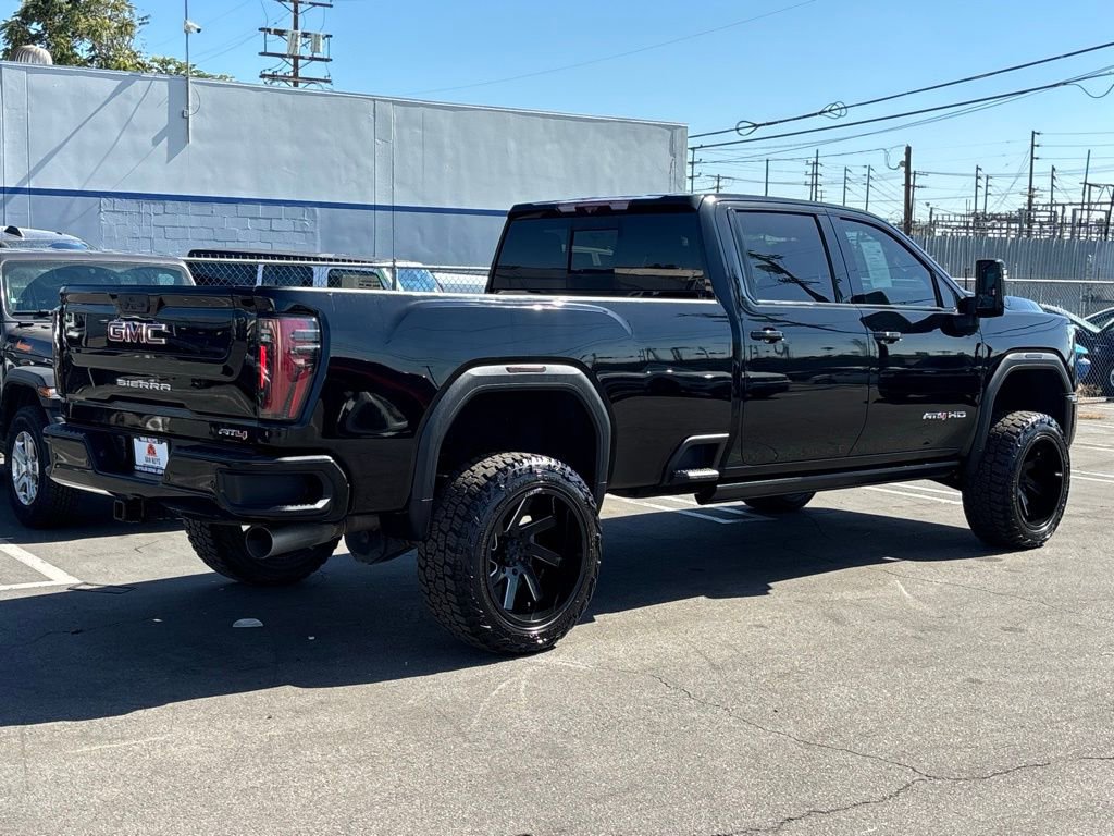 Used 2024 GMC Sierra 3500 AT4 w/ AT4 Premium Plus Package image 5