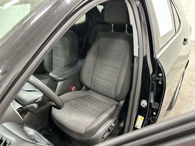 Used 2024 Chevrolet Equinox LT AWD/4WD image 15