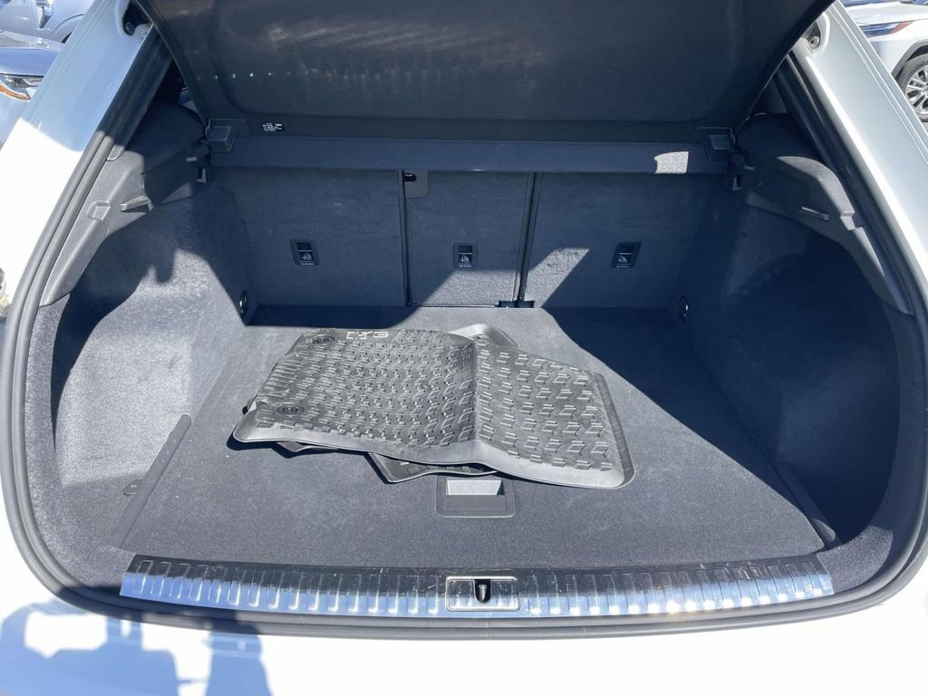 Used 2023 Audi Q3 2.0T Premium image 48