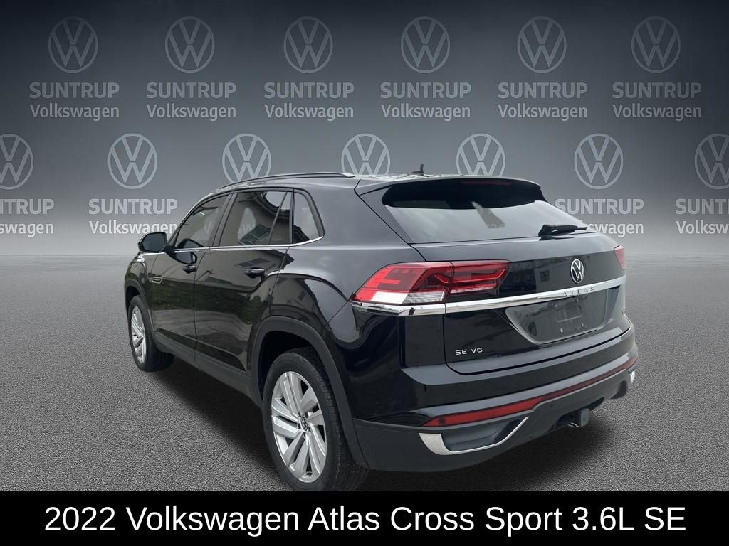 Used 2022 Volkswagen Atlas Cross Sport SE image 3