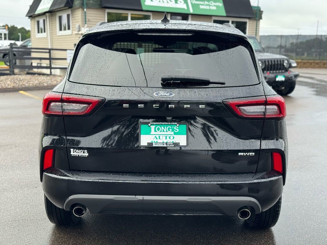 Used 2024 Ford Escape ST-Line image 7