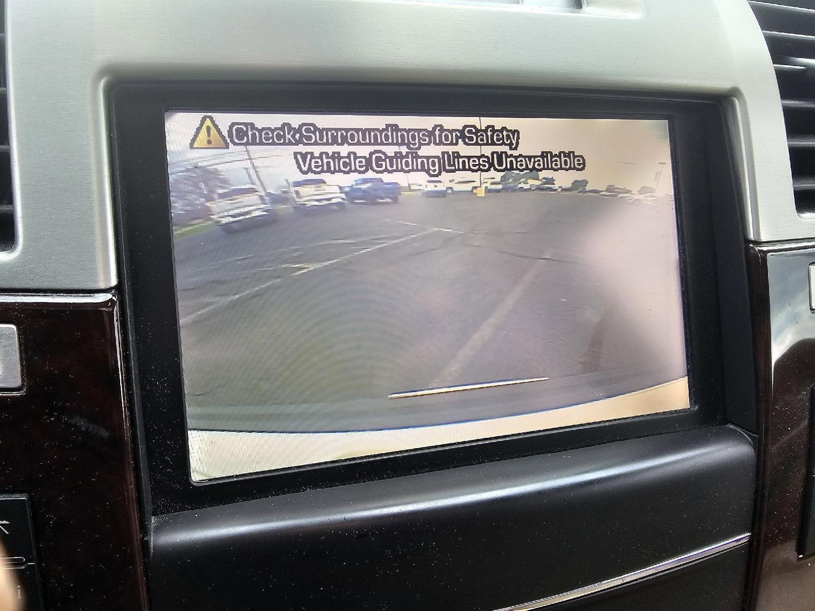 Used 2013 Cadillac Escalade Premium AWD/4WD image 16