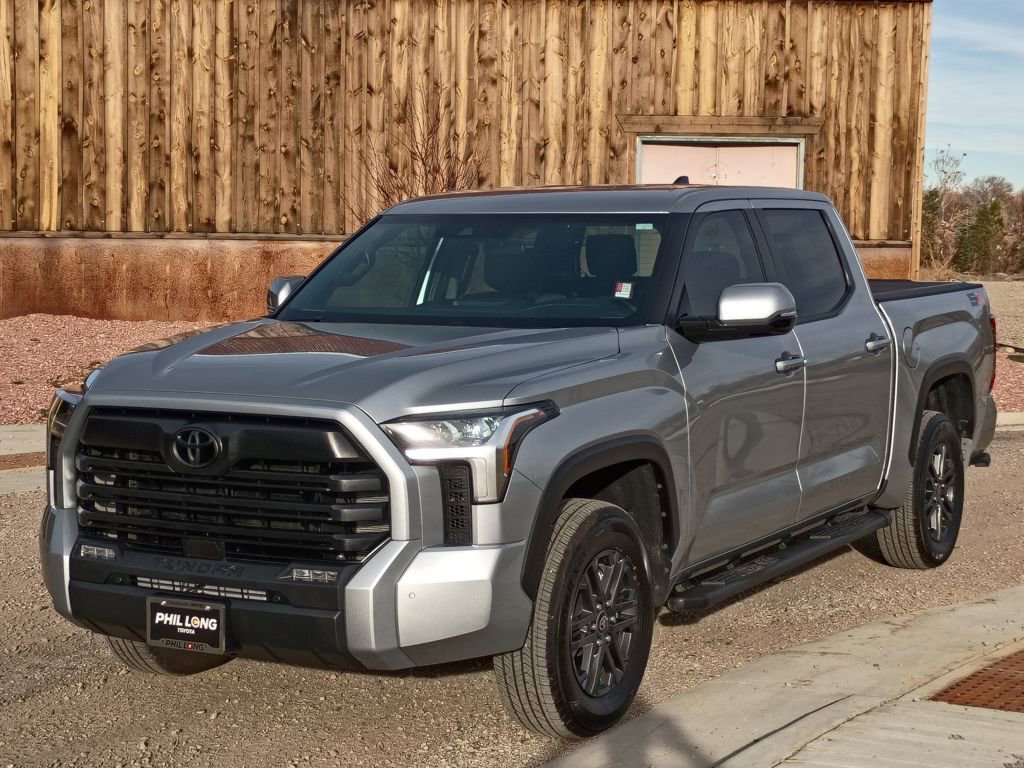 Used 2025 Toyota Tundra SR5 image 2