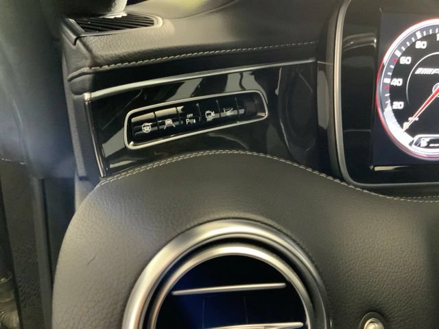 Used 2015 Mercedes-Benz S 63 AMG 4MATIC Coupe image 16