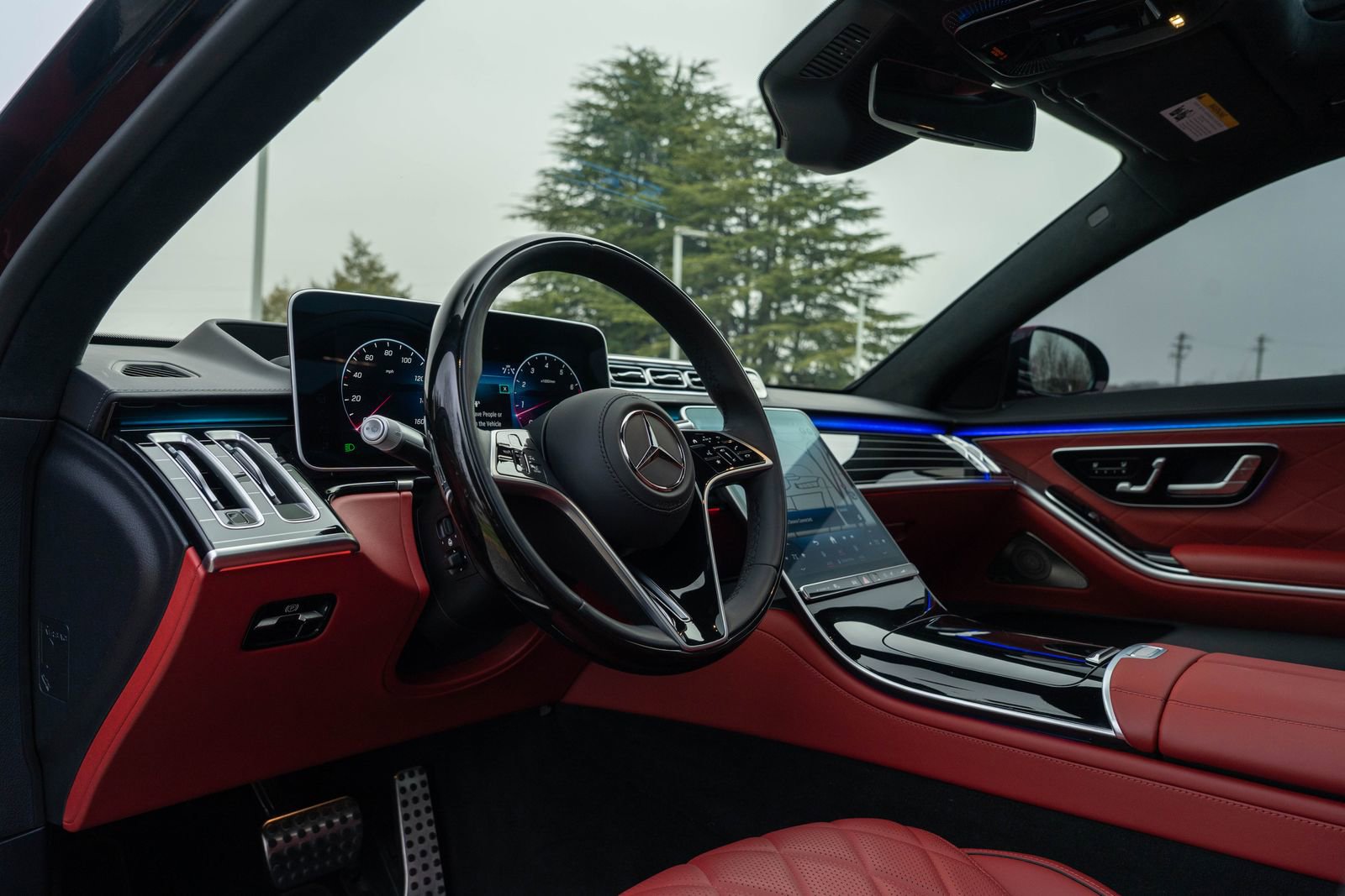 Used 2025 Mercedes-Benz S 580 4MATIC Sedan image 19