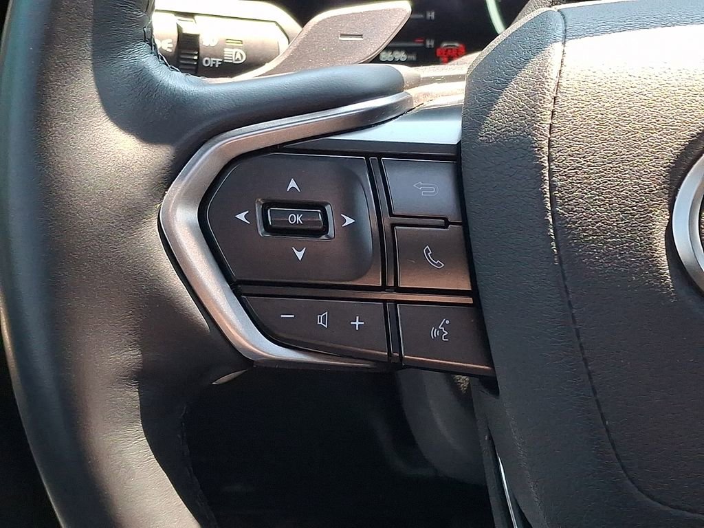 Used 2025 Lexus GX 550 w/ Accessory Package (2T) AWD/4WD image 21