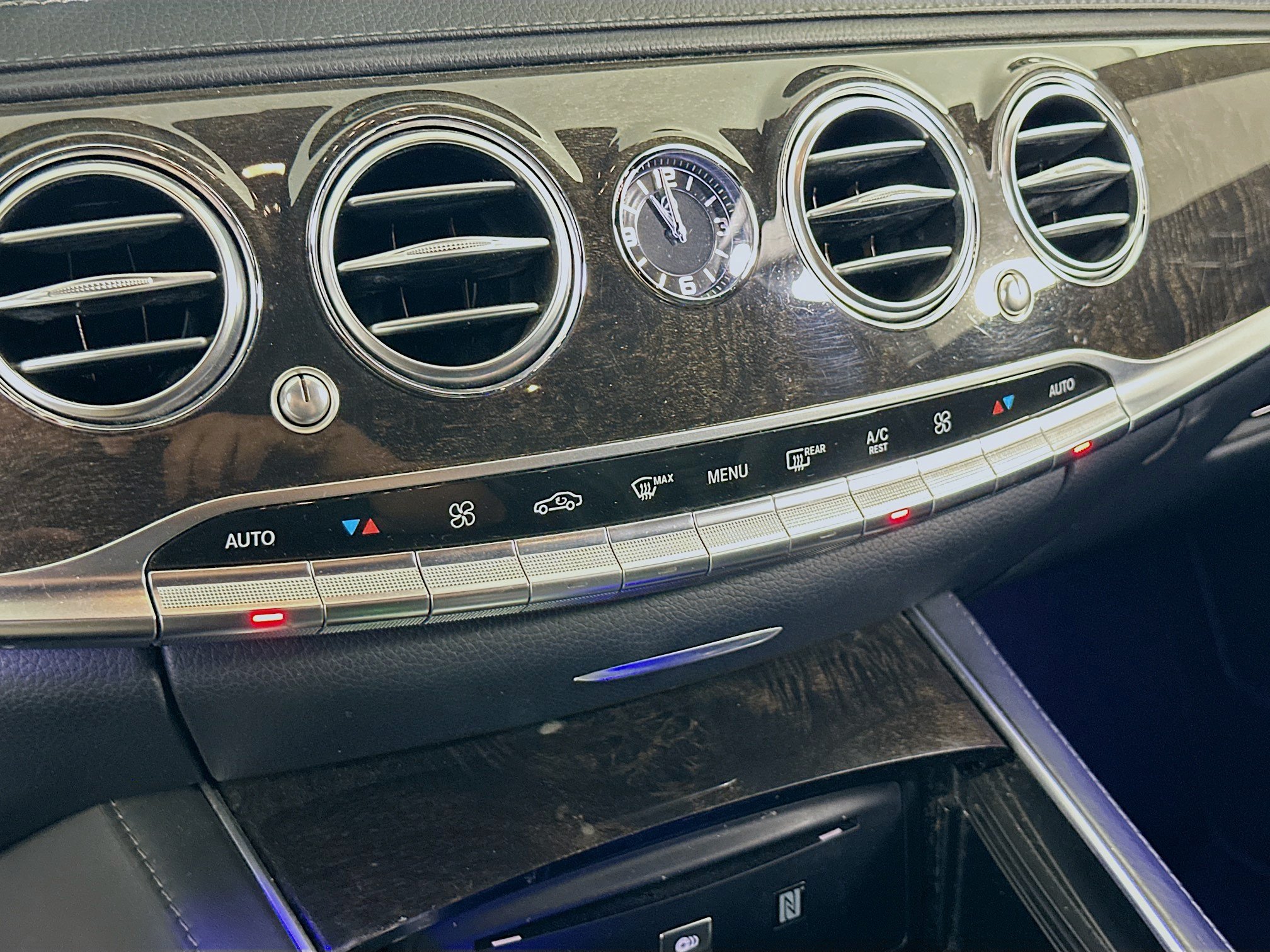 Used 2016 Mercedes-Benz S 550 Sedan image 24