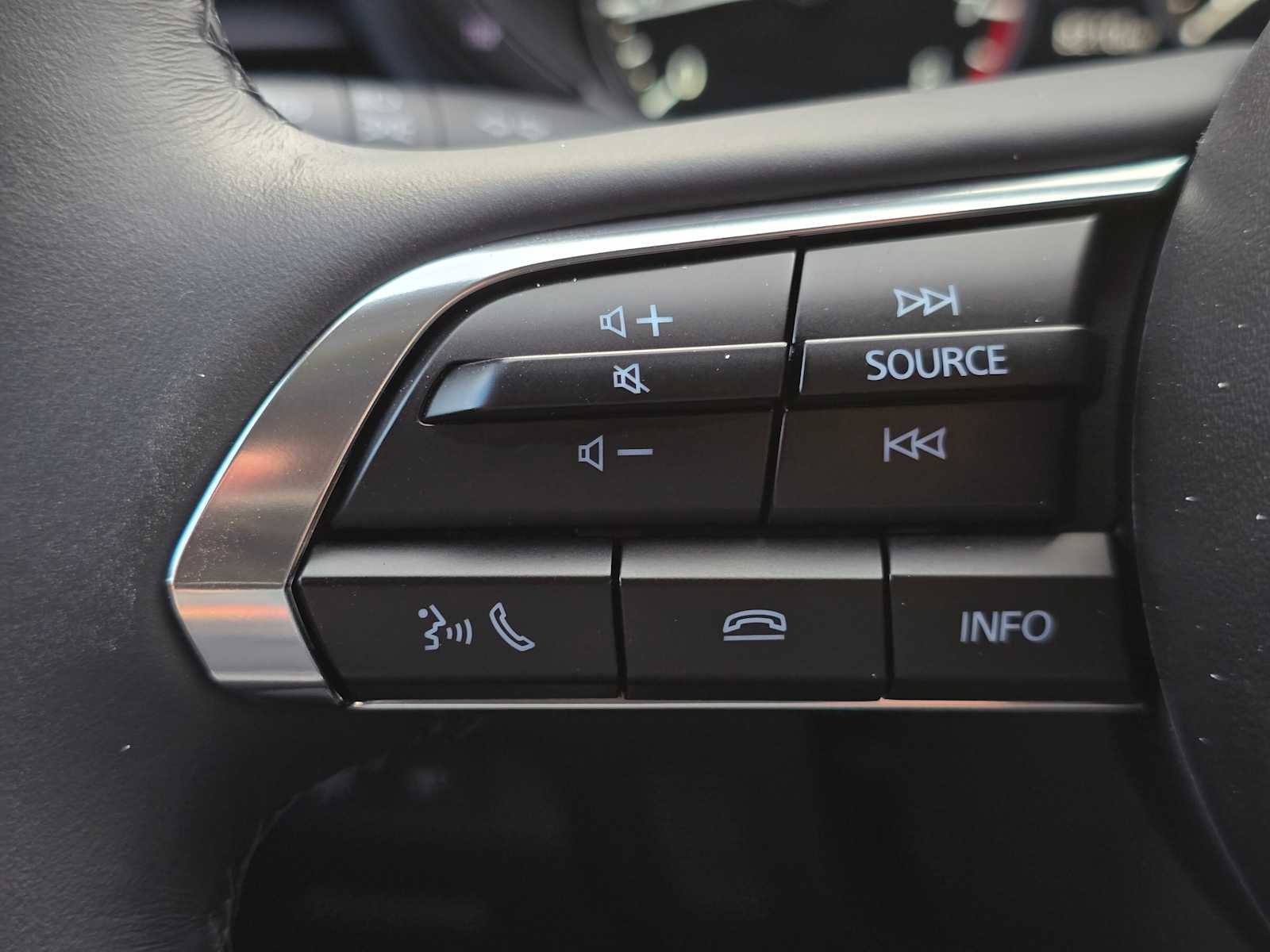 Used 2025 MAZDA CX-30 AWD 2.5 S w/ Preferred Package image 34