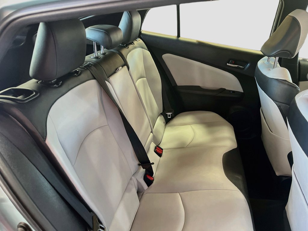 Used 2017 Toyota Prius Four FWD image 27