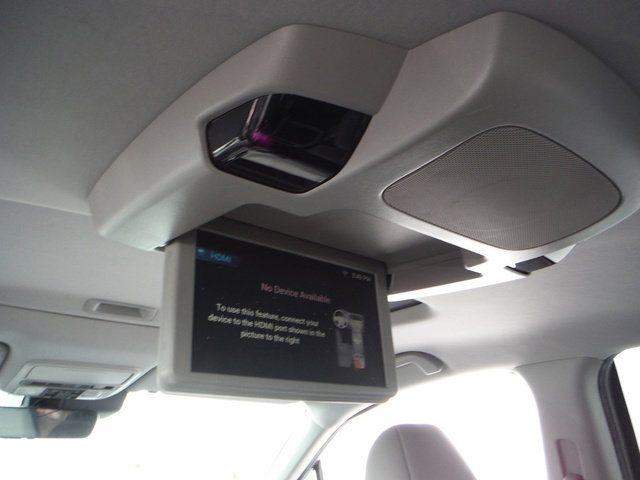 Used 2019 Honda Pilot Touring image 12