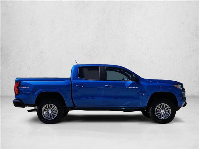 Used 2023 Chevrolet Colorado LT w/ LT Convenience Package AWD/4WD image 4