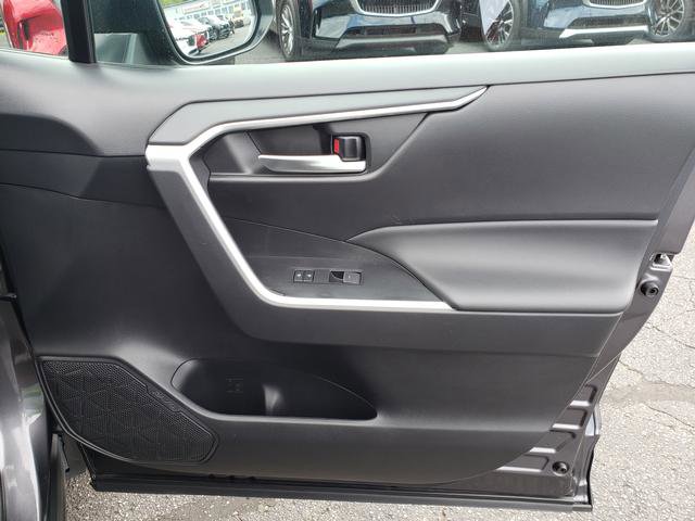 Used 2024 Toyota RAV4 XLE image 17