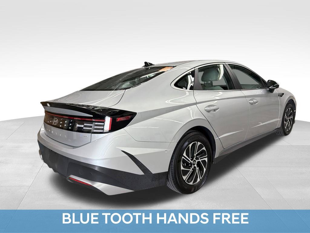 Used 2026 Hyundai Sonata Blue FWD image 8