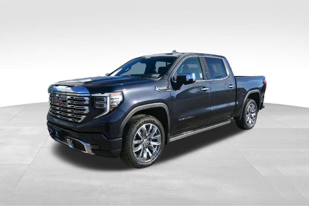 Used 2023 GMC Sierra 1500 Denali w/ Denali Reserve Package AWD/4WD image 2
