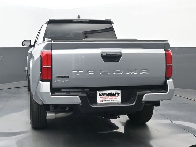 Used 2025 Toyota Tacoma SR5 image 17