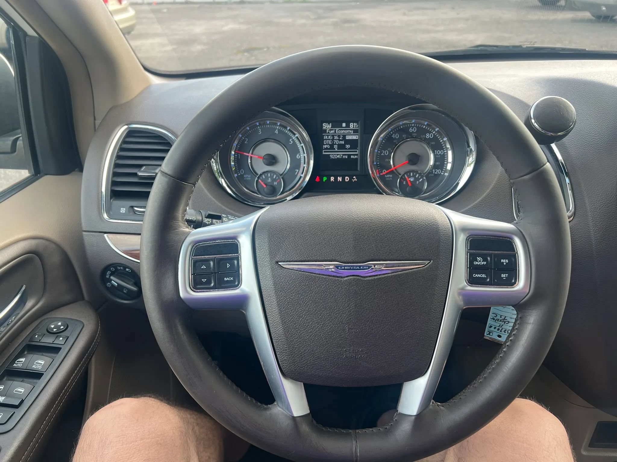 Used 2011 Chrysler Town & Country Touring FWD image 7