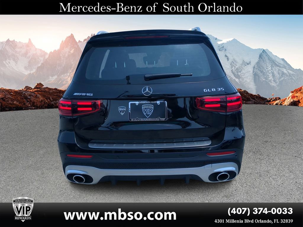 New 2024 Mercedes-Benz GLB 35 AMG 4MATIC image 3