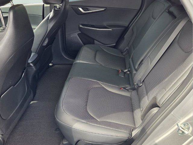 Used 2022 Kia EV6 Wind RWD image 12