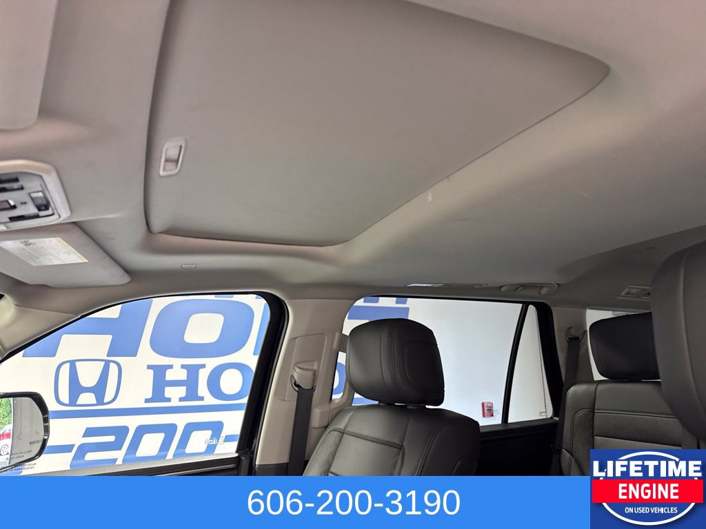 Used 2024 Toyota Sequoia 4WD image 34