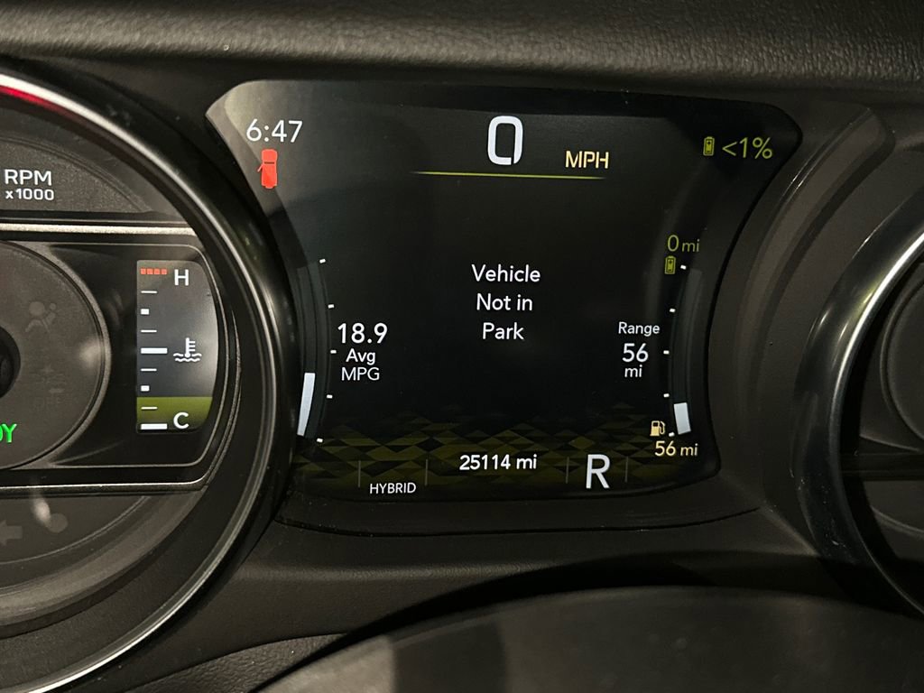 Used 2023 Jeep Wrangler Unlimited Sahara w/ Cold Weather Group image 27