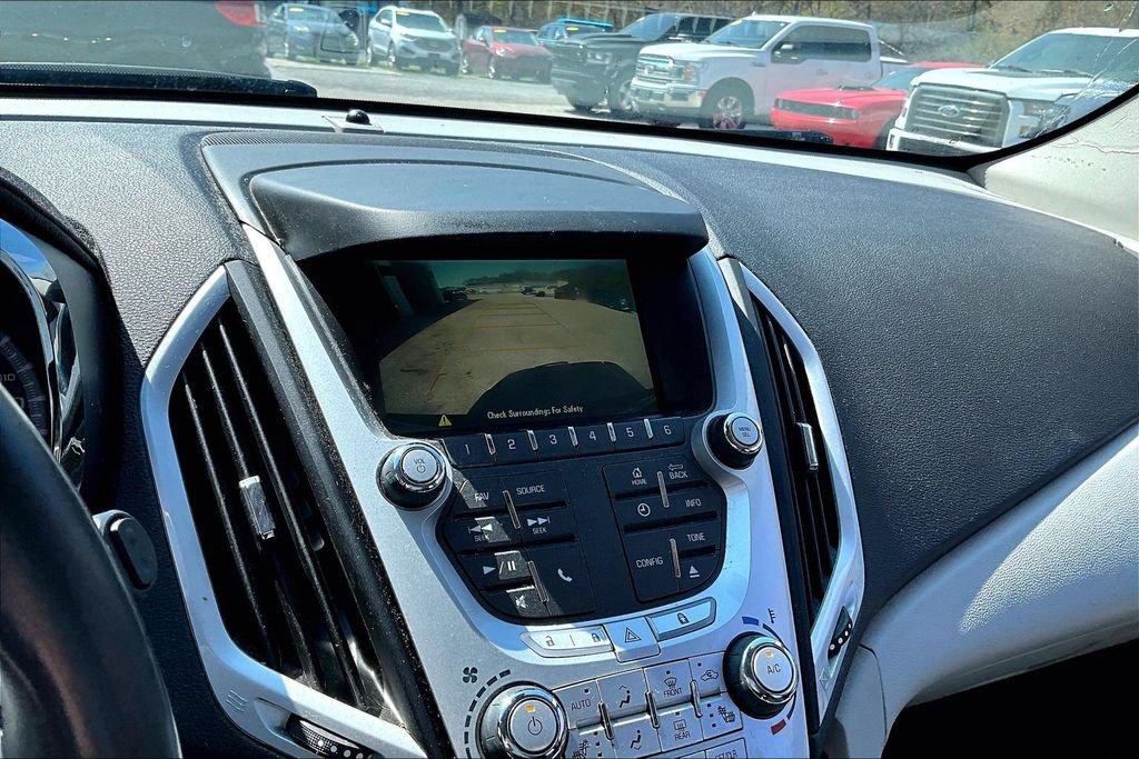Used 2015 GMC Terrain SLE w/ Convenience Package FWD image 13