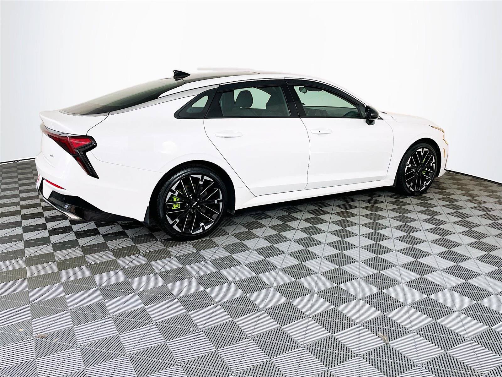 Certified 2025 Kia K5 GT FWD image 11