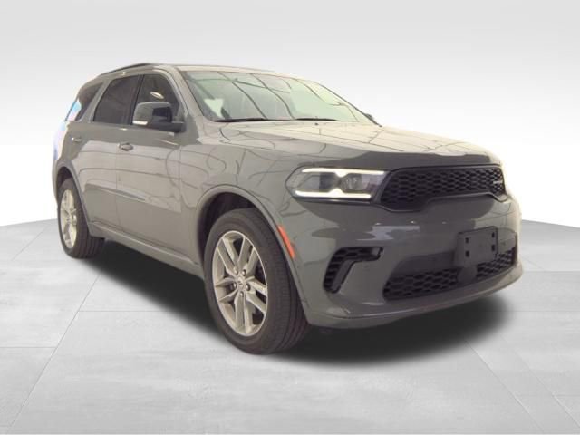 Used 2025 Dodge Durango GT AWD/4WD image 3