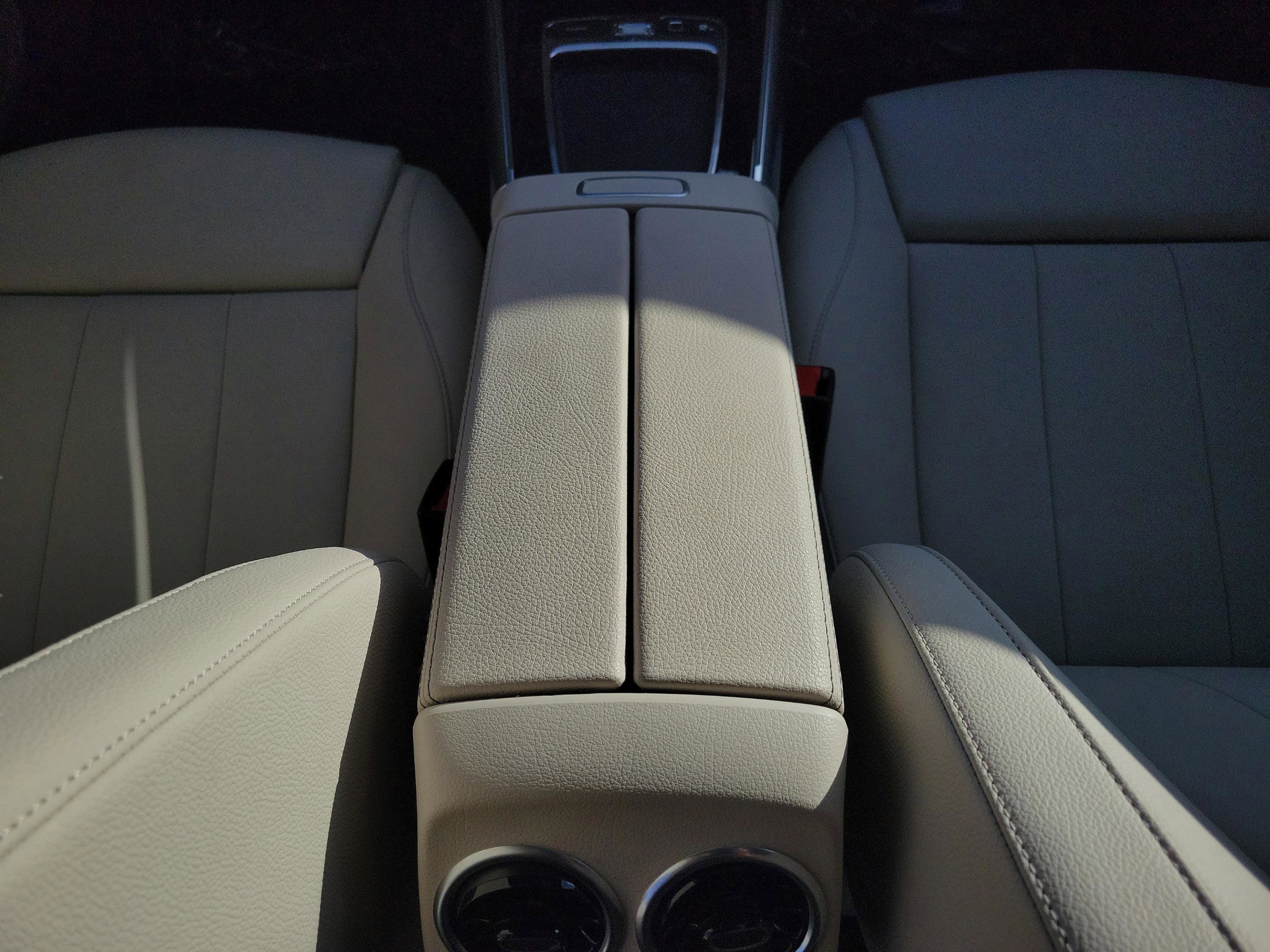 Certified 2025 Mercedes-Benz GLA 250 image 11