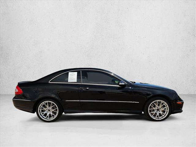 Used 2005 Mercedes-Benz CLK 500 Coupe image 4