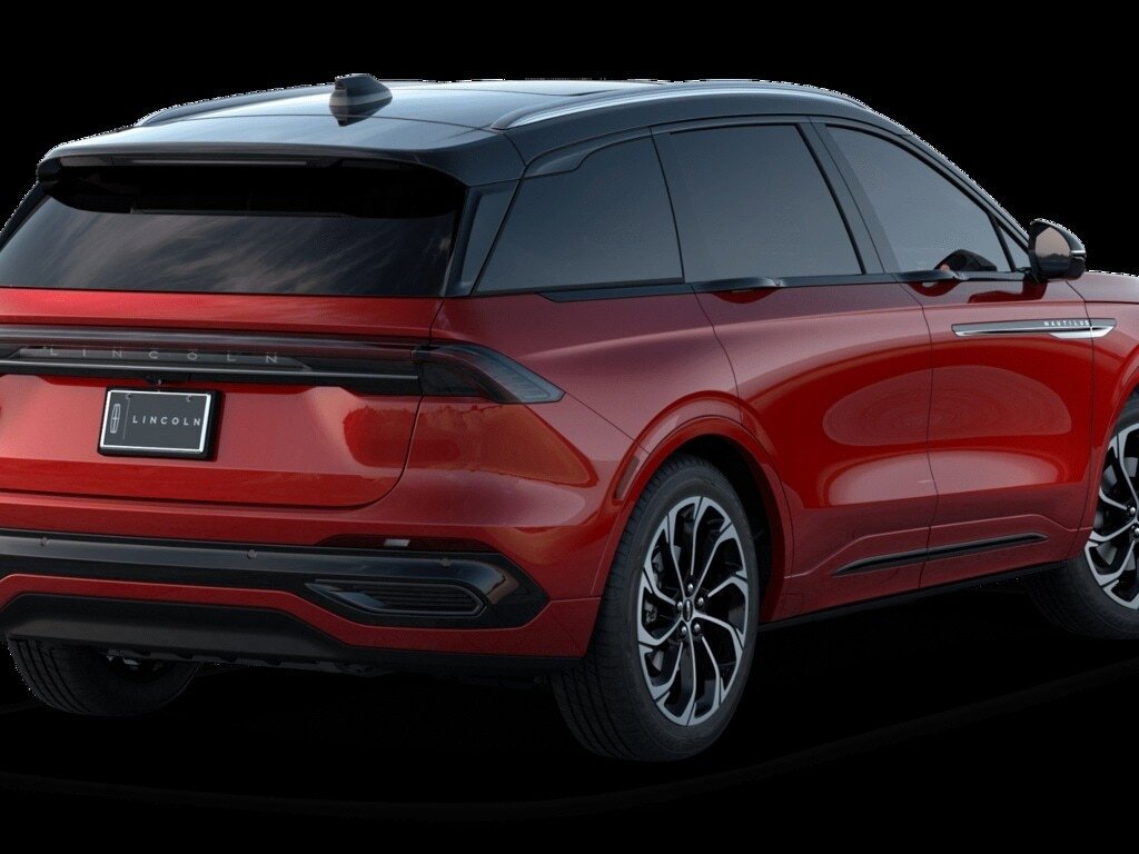 New 2026 Lincoln Nautilus Reserve image 25