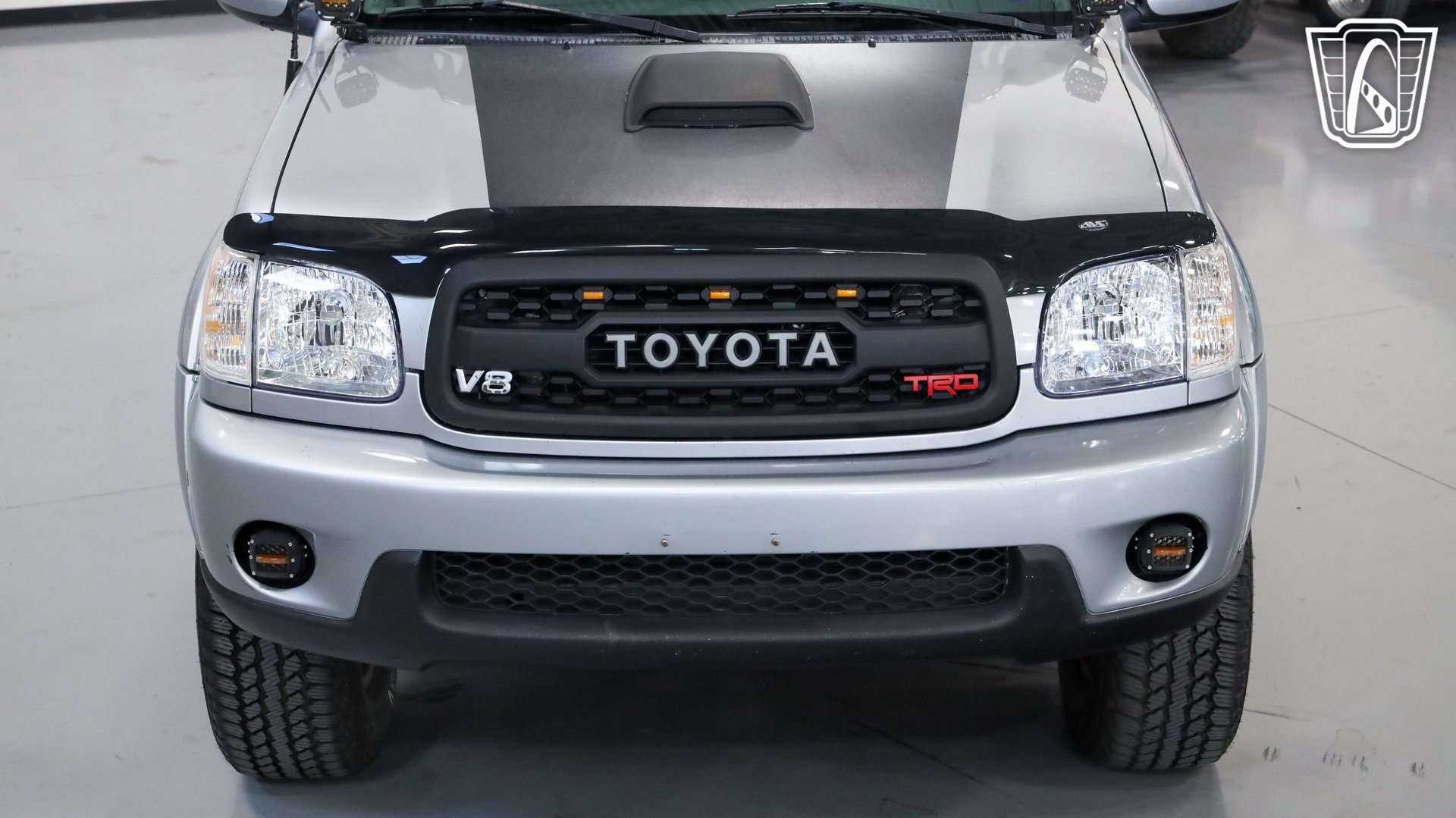 Used 2002 Toyota Sequoia SR5 w/ Alloy Wheel Pkg AWD/4WD image 29